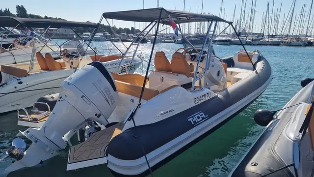boat rental Pula Croatia